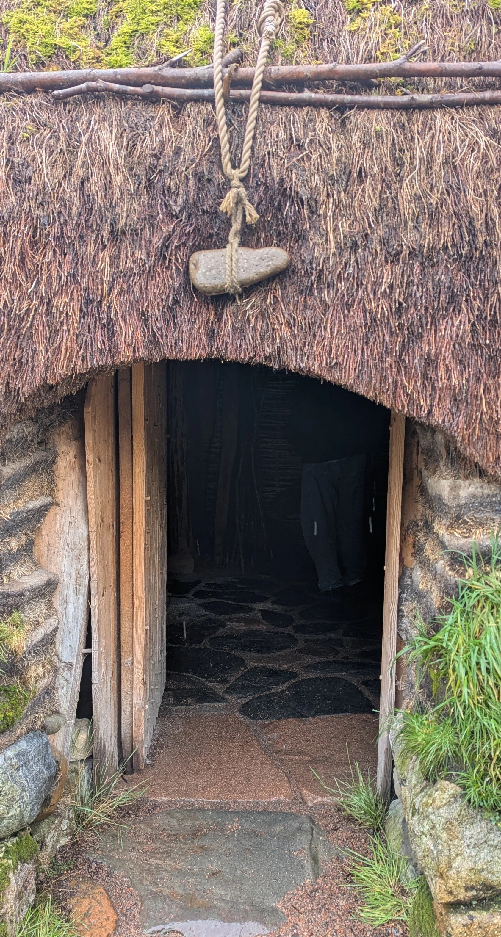  Thatched roof croft in Scotland 