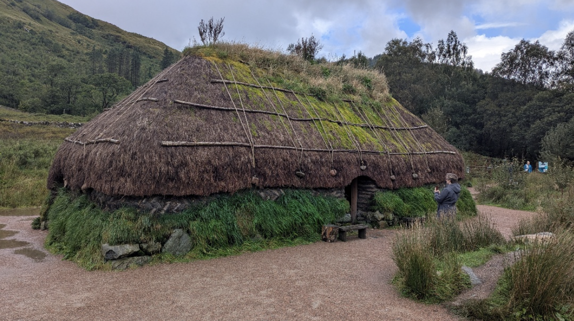  Thatched roof croft in Scotland 