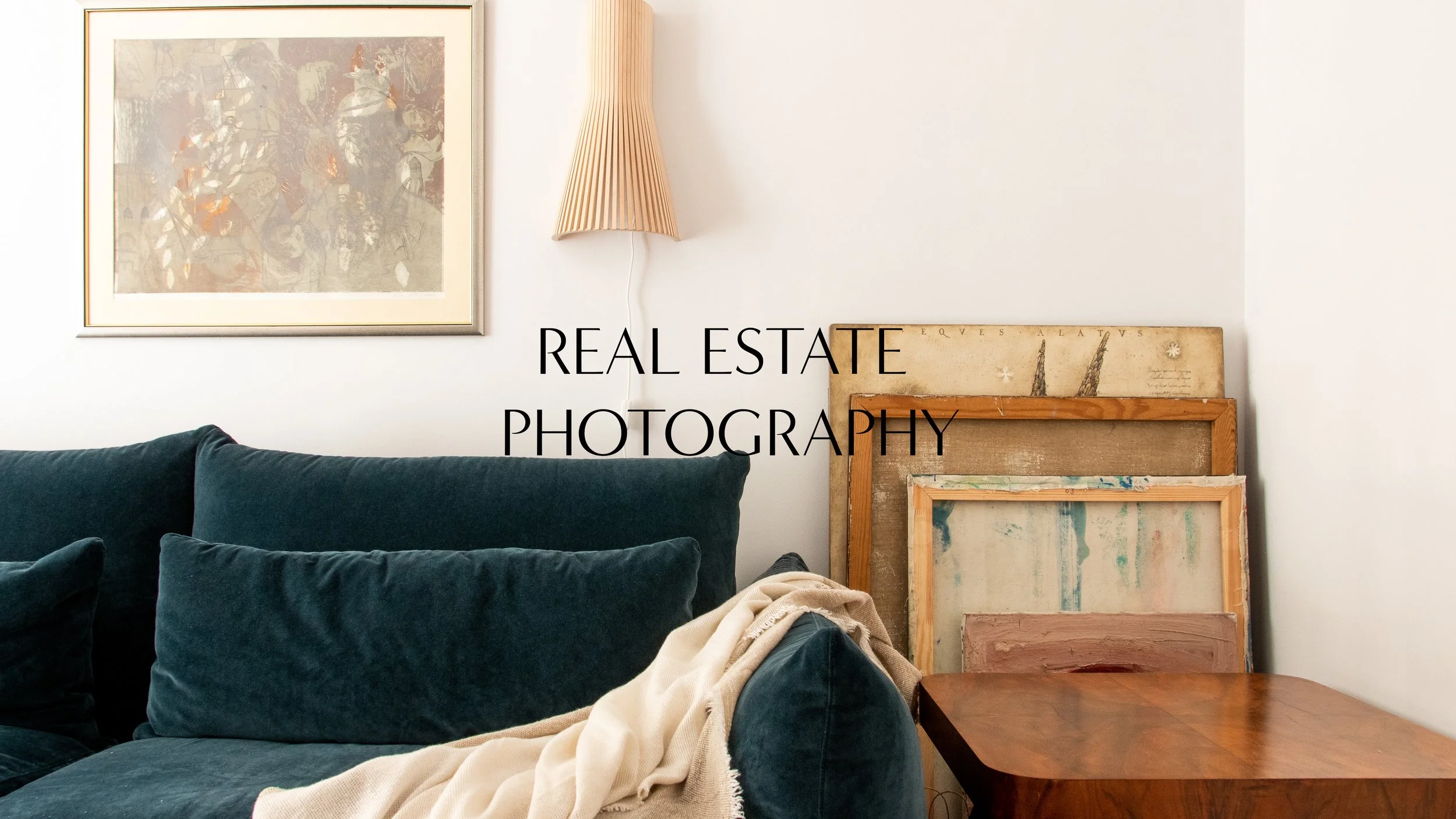 4 blackREAL ESTATE PHOTOGRAPHY THUMBNSAIL.jpg