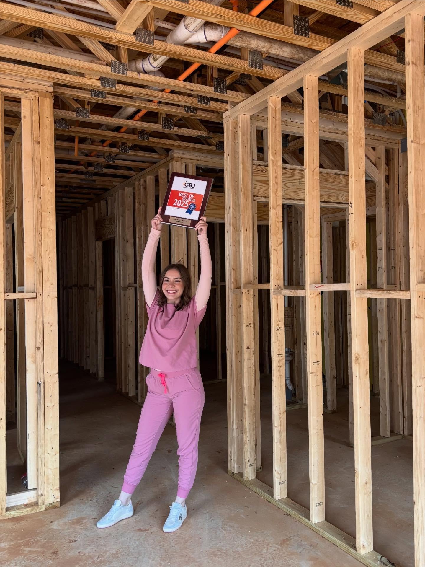 Here to interrupt our 12 Days of Christmas giveaways to share the BEST news&hellip;
✨ 𝗦𝗸𝗶𝗻 𝗗𝗮𝗶𝗹𝘆 𝗔𝗲𝘀𝘁𝗵𝗲𝘁𝗶𝗰𝘀 𝘄𝗼𝗻 𝗕𝗲𝘀𝘁 𝗼𝗳 𝗚𝗲𝗼𝗿𝗴𝗶𝗮 𝟮𝟬𝟮𝟱! ✨

Thank you to every single person who took the time to vote for us, support