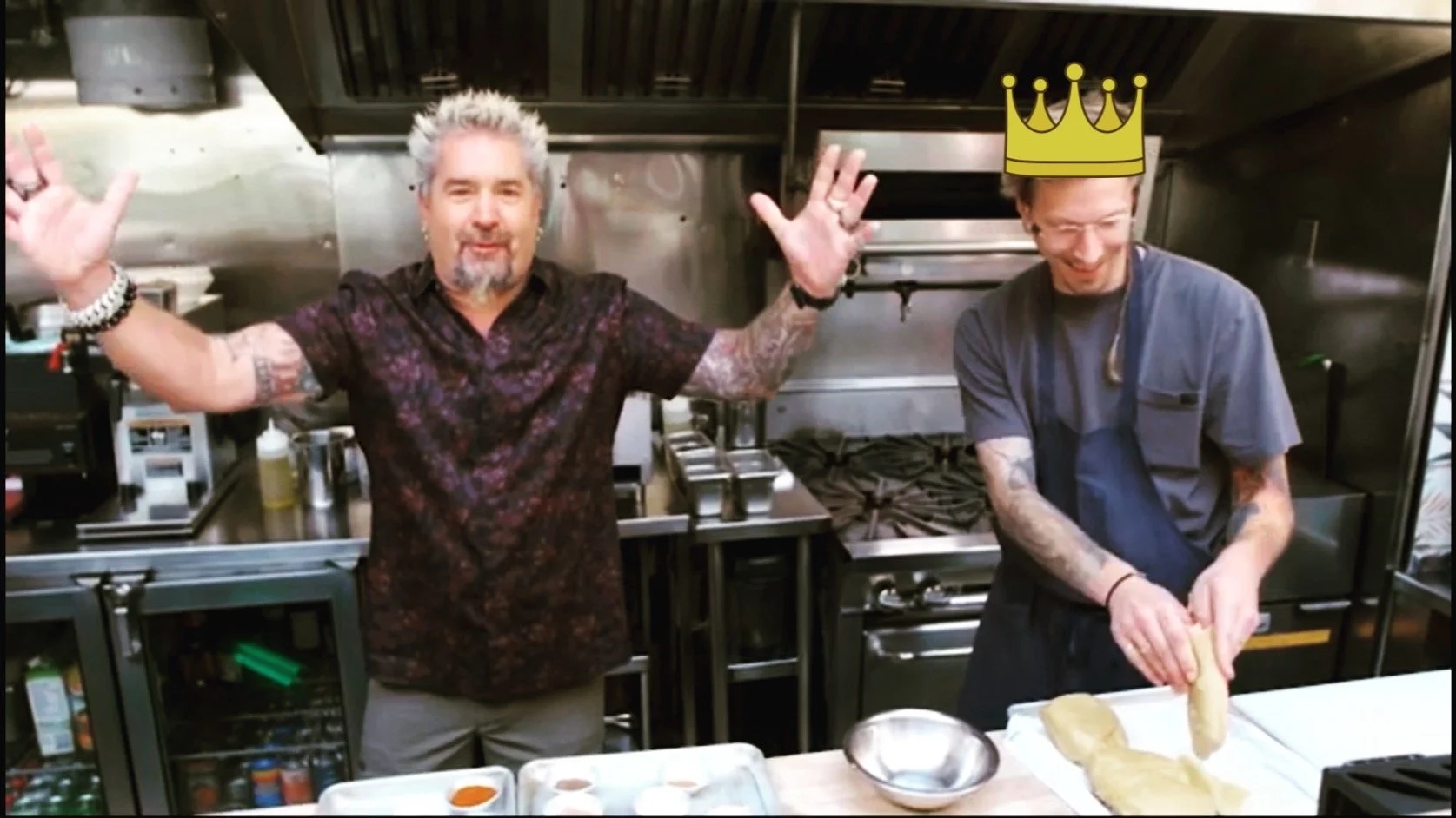 🙏everyone who joined us last night for the airing of SMOKED, FRIED AND DRY-AGED on @foodnetwork iconic #DDD. Watching it together was a blast. What a show!!!
@stefangusztak GETS IT.
Making good food is difficult.
Making exceptional food is rare.
Foo