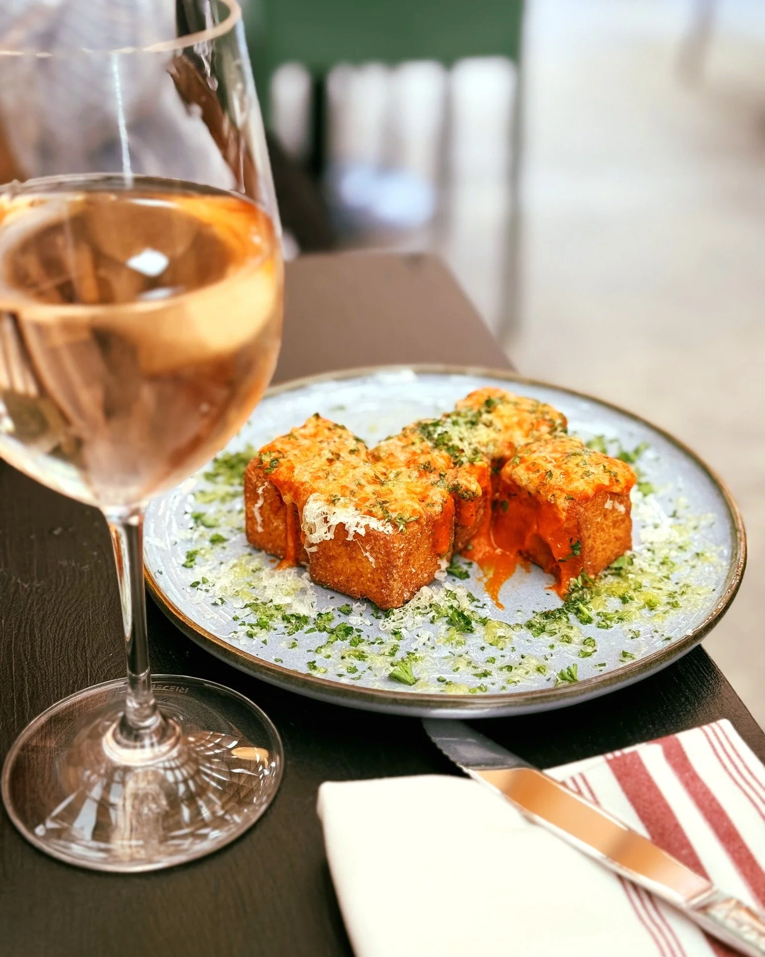 Be there, eat square.
pictured: crispy polenta
.
.
.
.
 #calgary #yyceats #yycliving #calgarylife