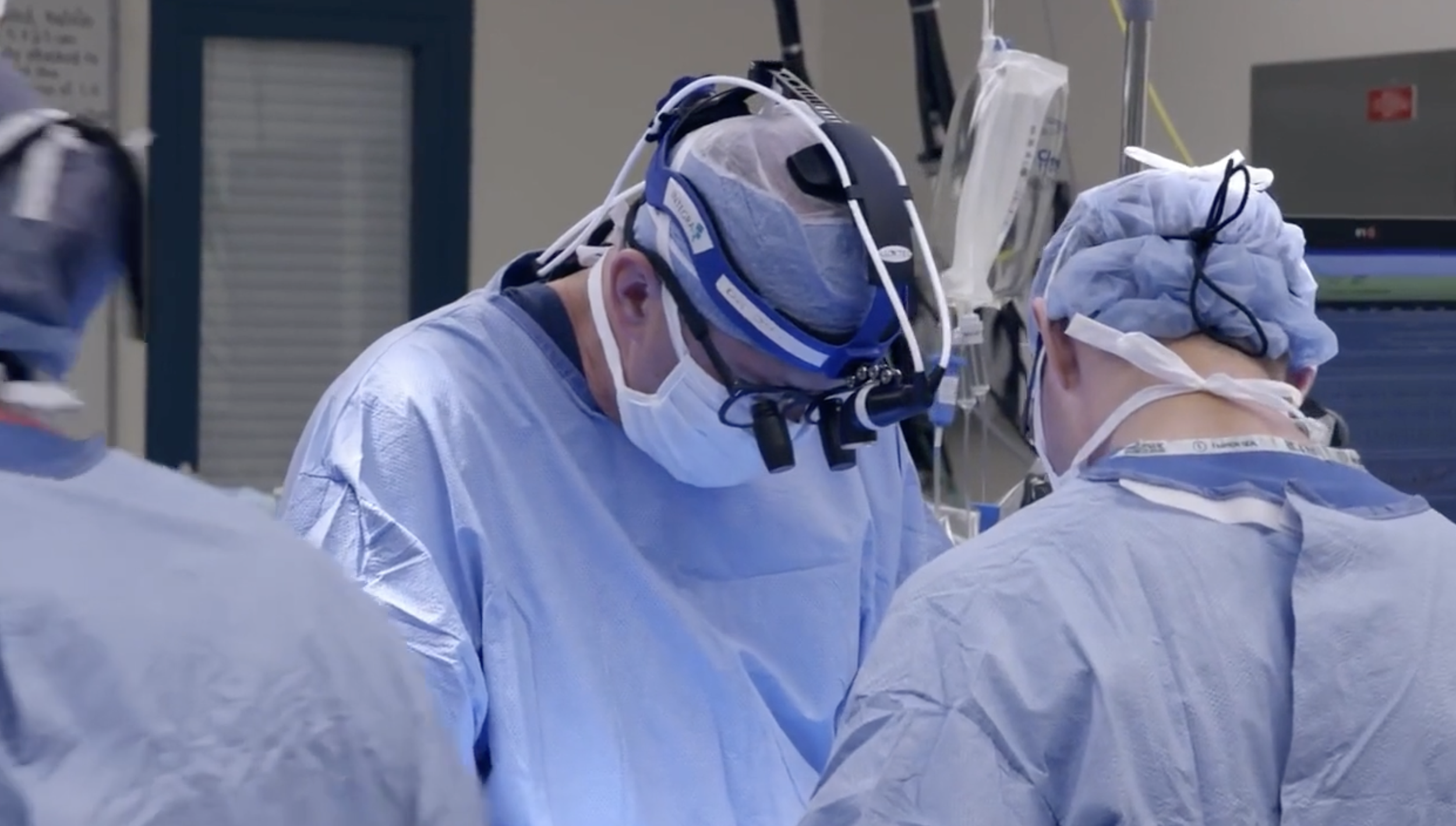 Inside Pediatrics: A Ton of Bricks (S1, E1)