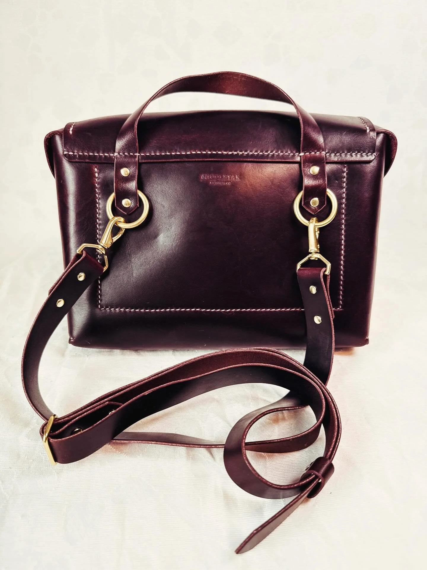 The most perfect little work bag

Ida in Waxed Black Cherry
$320
Available 4/3/26 @ 6pm
WWW.MIDDLEYAKLEATHERCO.COM