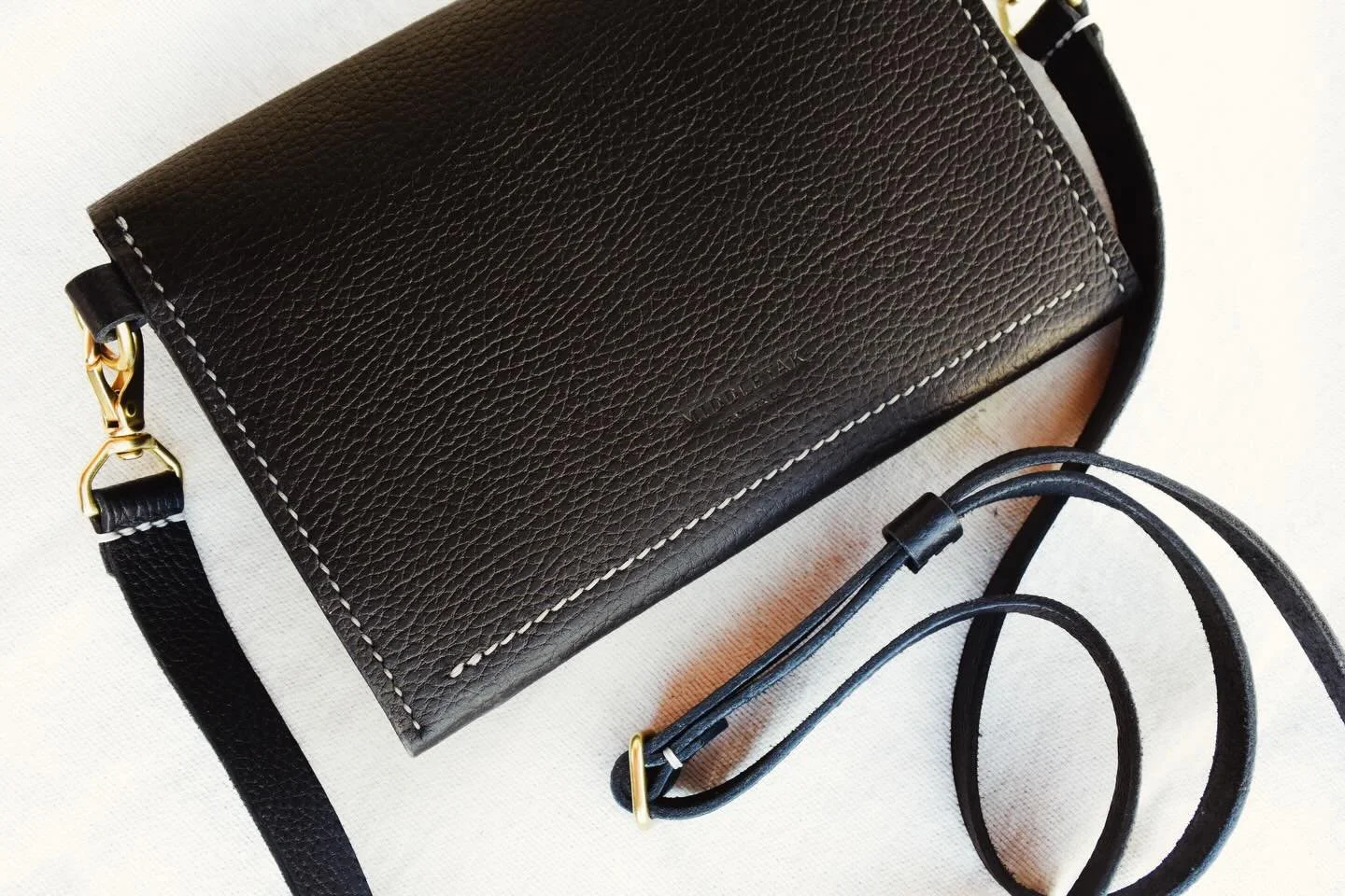 Jeraldyne in Grizzly Black

Always available online as Made To Order