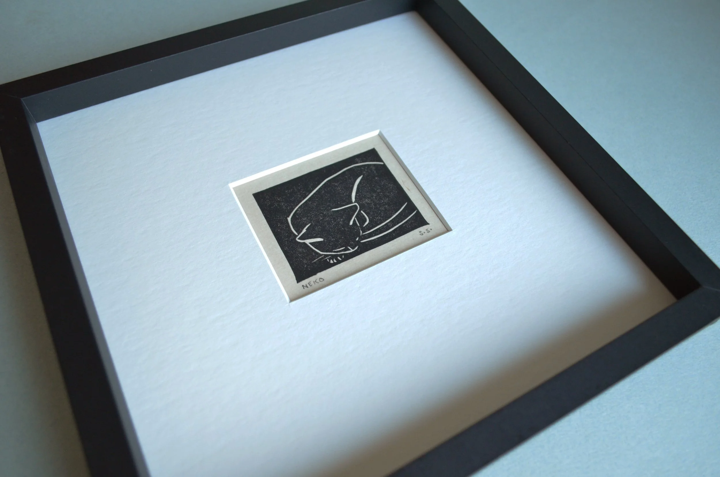 neko large square frame angle.jpg