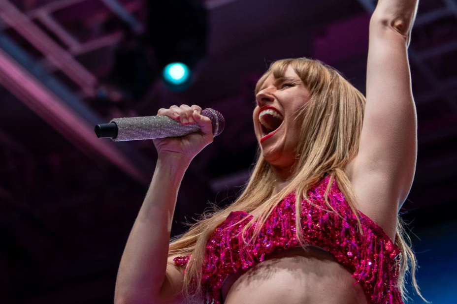 The Unofficial Eras Tour (Dübendorf's Version)