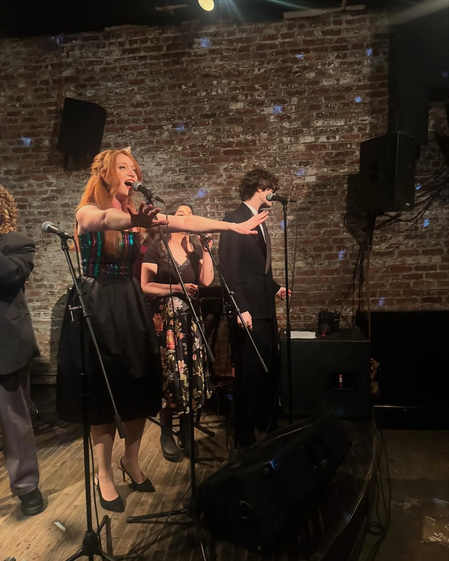 Had a blast on @alltimedarling&rsquo;s Quincy Jones tribute! It was a PARTY! @rad.hazard.studios puts on a damn good show 🎊 
Thanks for pix @heytherecarissa
