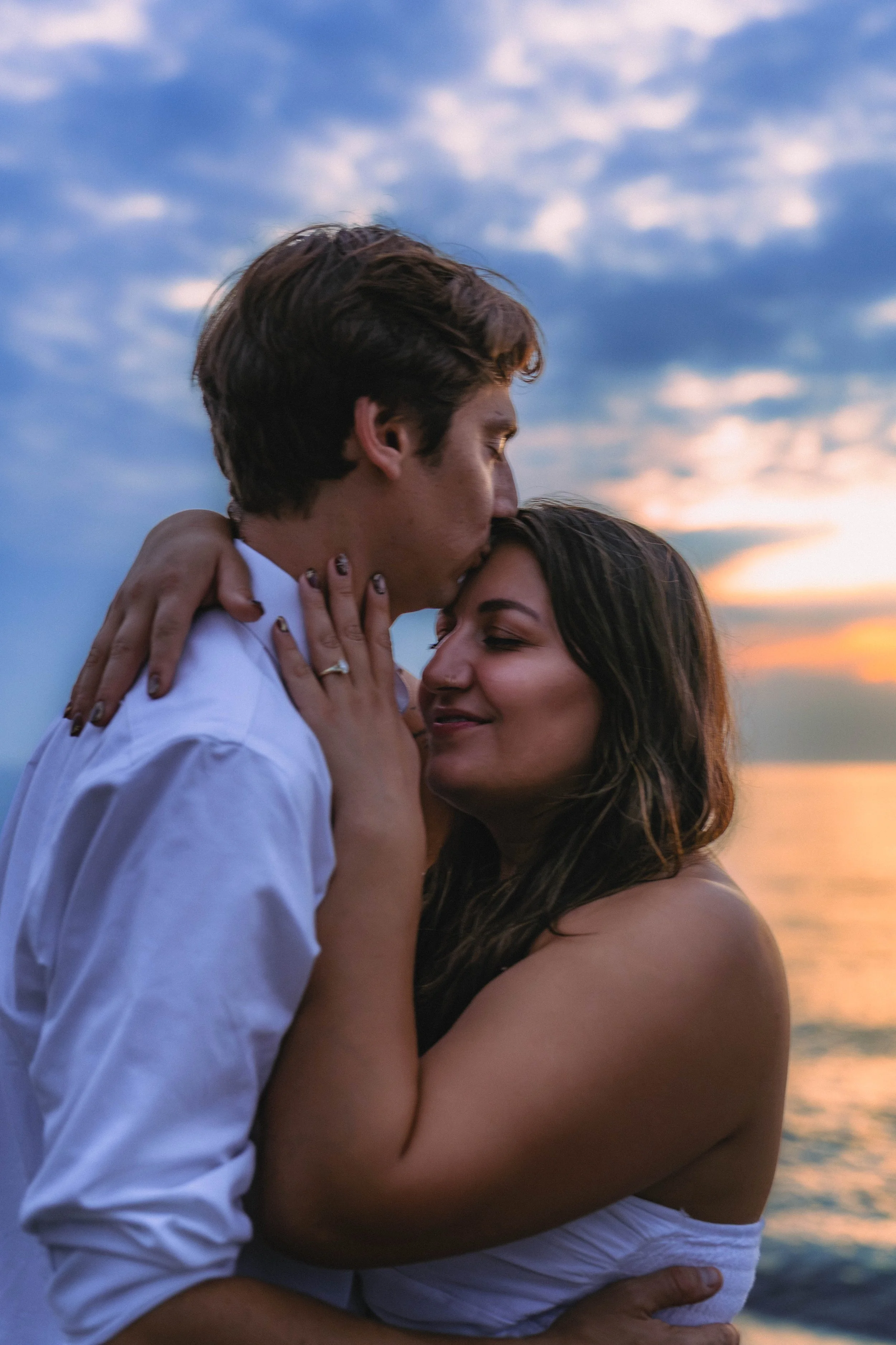Andra+Andrew_Engagment-4.jpg