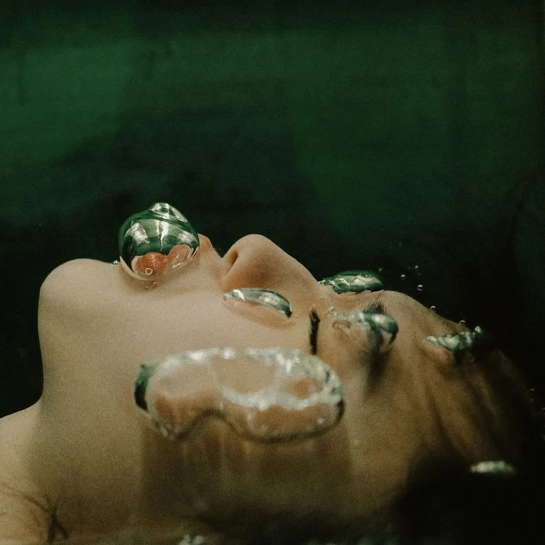 When you learn to navigate your emotional currents, what once drowned you can become your flow.

Captured by @zhonglin_