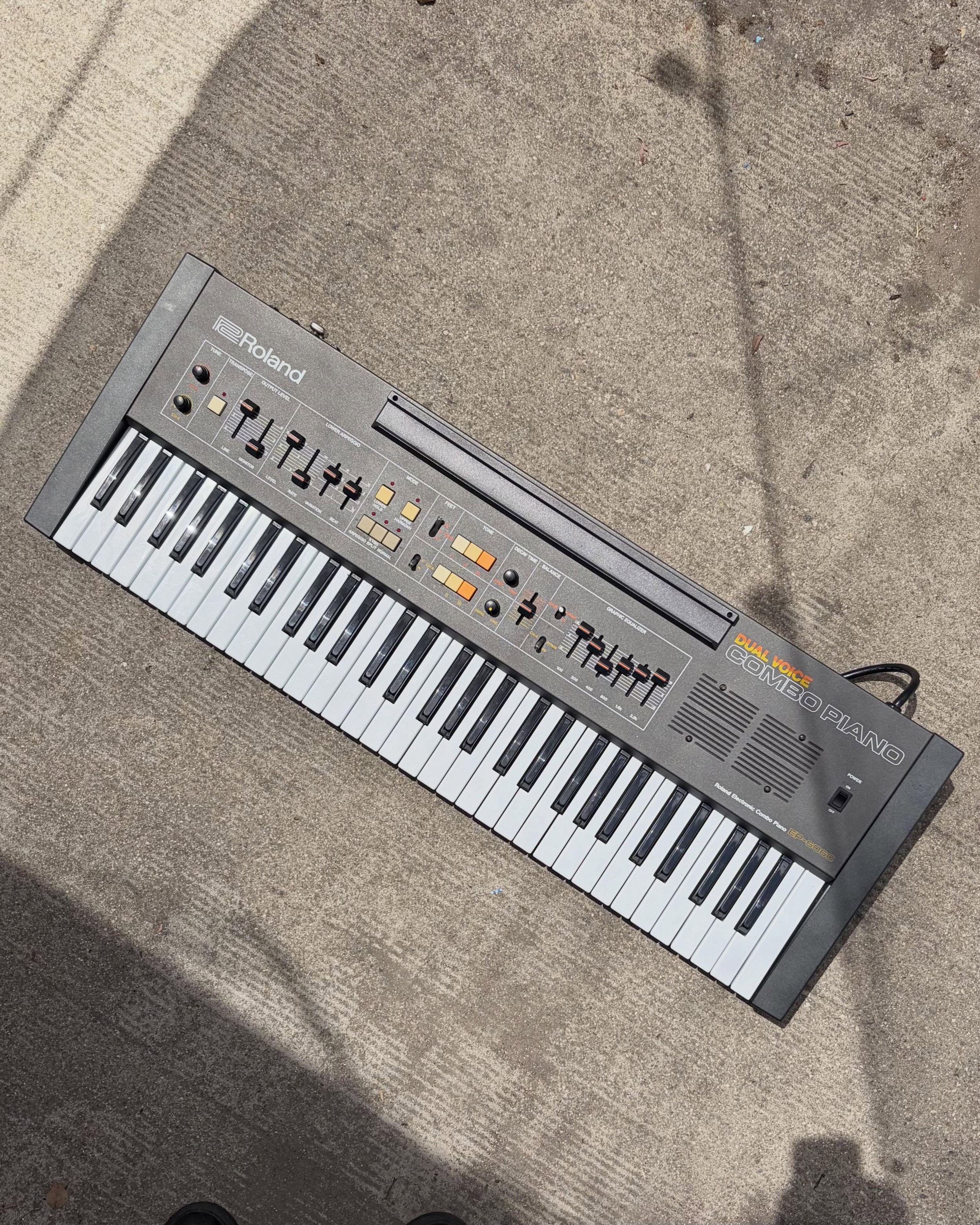FOR SALE - $500

No one loves anything more than Roland loves the number six.

Roland EP-6060 two voice electric piano. That one weird uncle of the 60 and 106. Very lo-fi. Built in speaker. Versatile arpeggiator w/ midi sync. Three different preset t