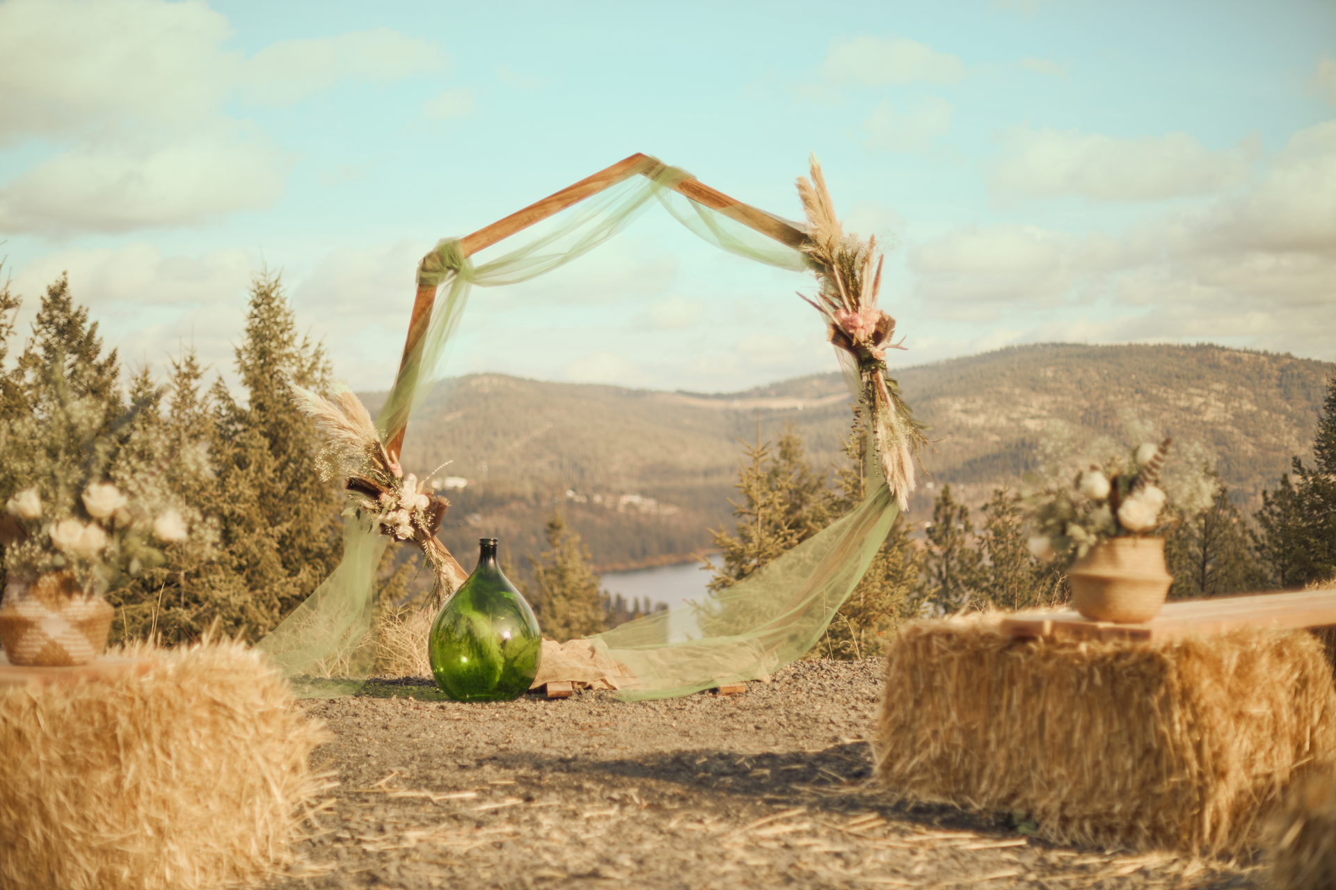 MR_2024_CEREMONYAREA2.png