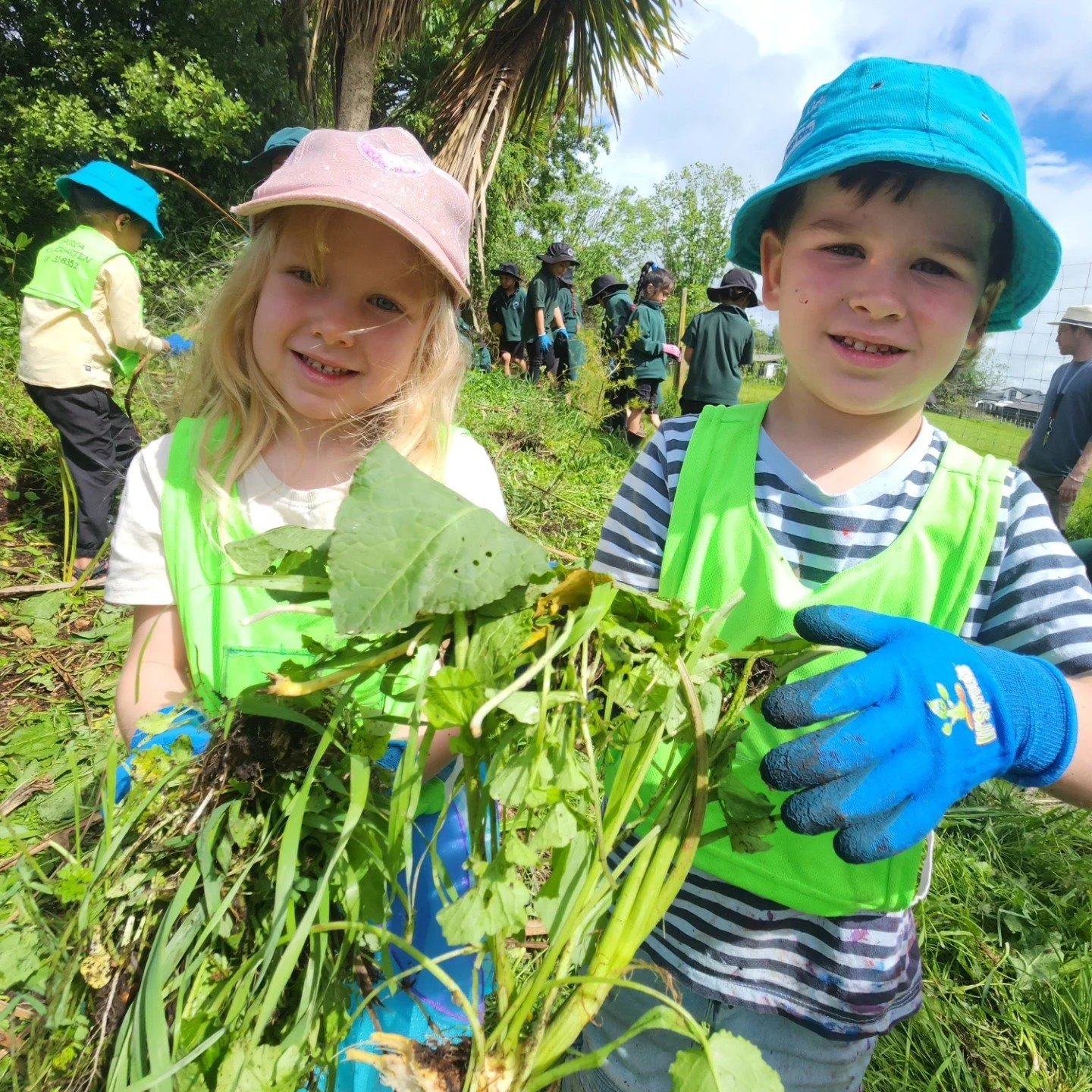 586429935_1427824232676489_8774291394533892702_n (1).jpg