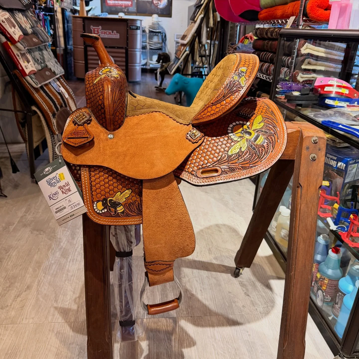 Montura Juvenil Barrilera #12 
✅ Disponible en Tienda 
#LaTiendaVaquera