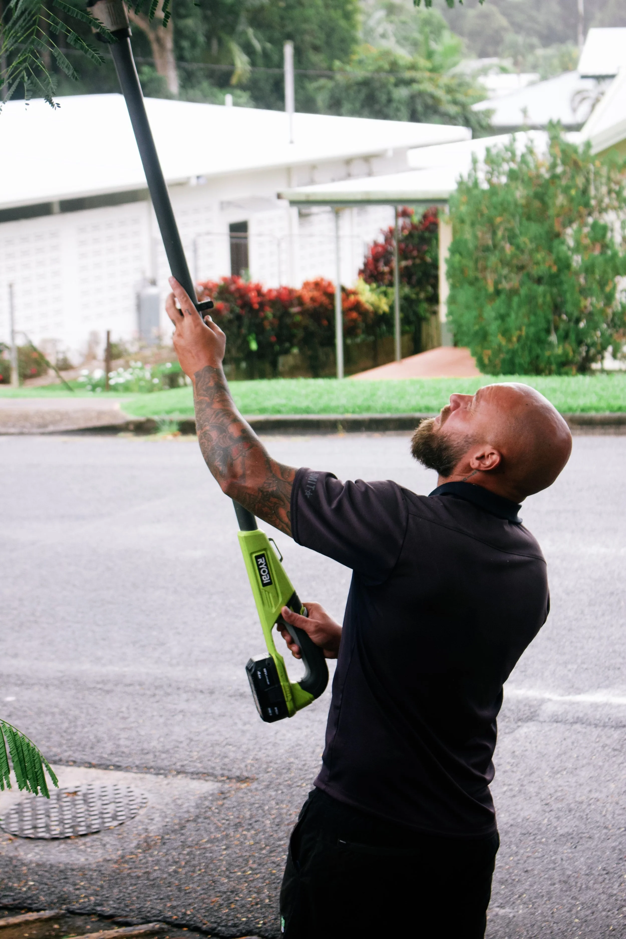 Overgrown garden clean-up completed by Local Dad Lawn & Garden in Cairns