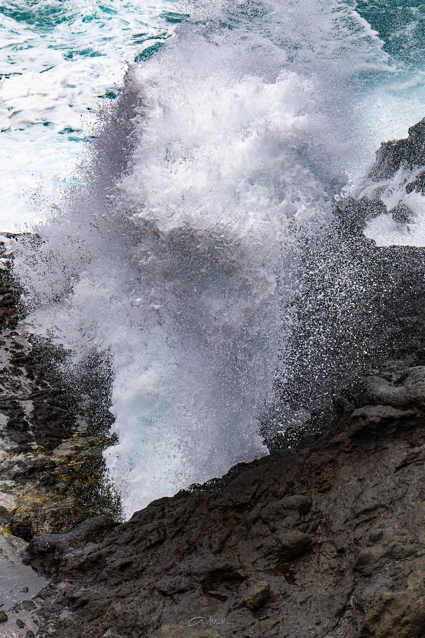 Oahu blowhole.jpg