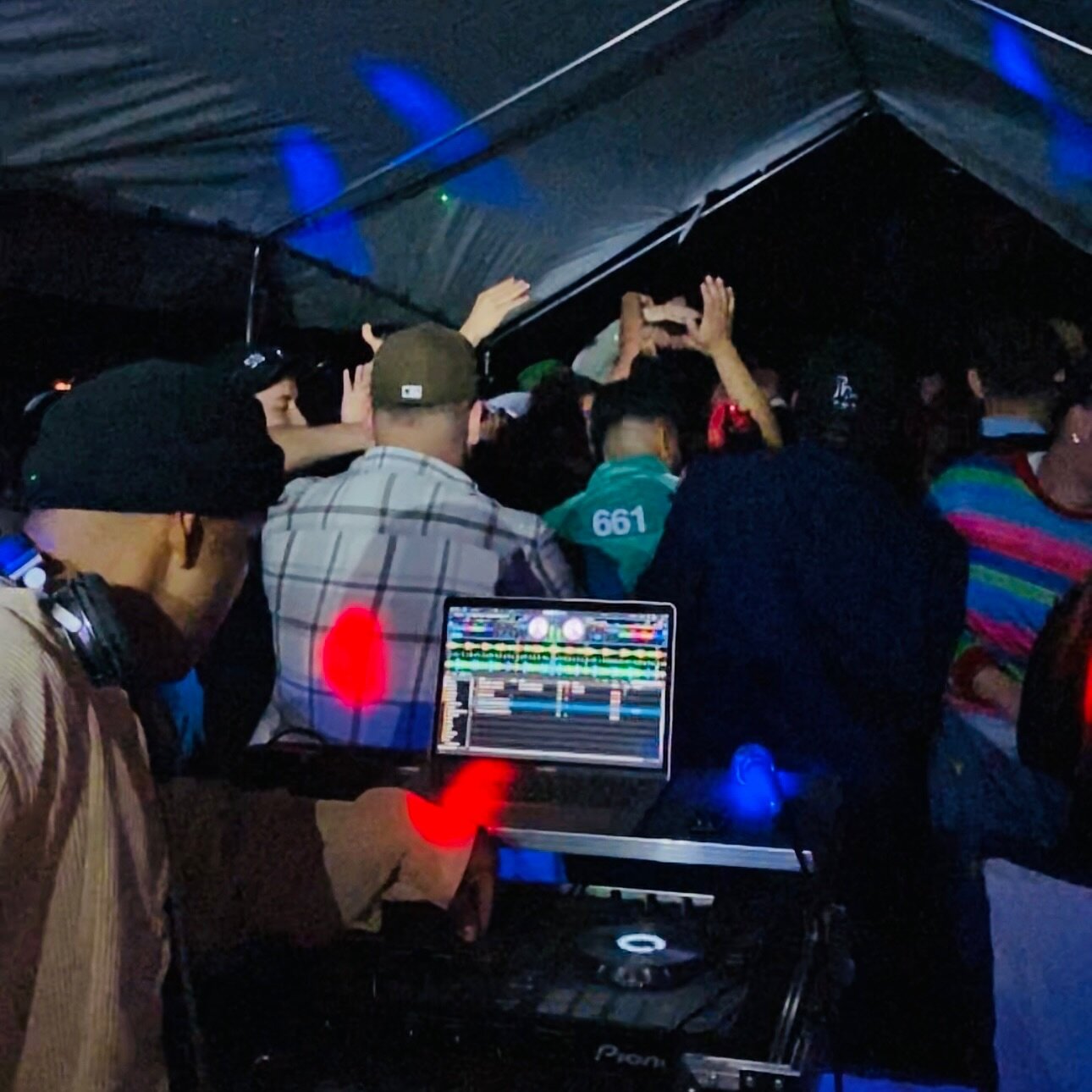 Open flyer events to weddings and corporate. My team and I can DJ them all. Feel free to hit us up for any event you’d need covered. We’ll always input 120 percent into your event to ensure you have the greatest possible experience.
#ev