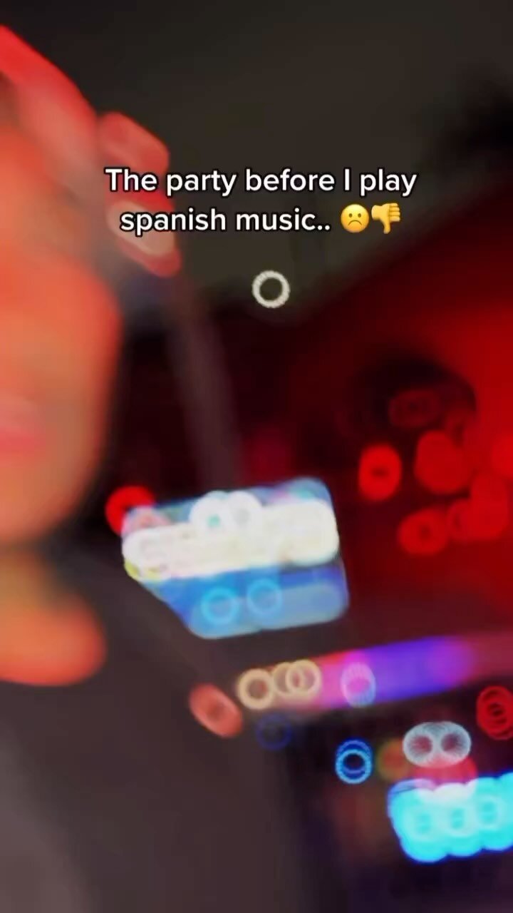 Spanish music or english?
#djs #dj #music #djlife #party #hiphop #housemusic #techno #dance #producer #djing #djset #edm #love #electronicmusic #techhouse #deephouse #djlifestyle #house #club #pioneerdj #newmusic #radio #rap #nightlife #rave #artist