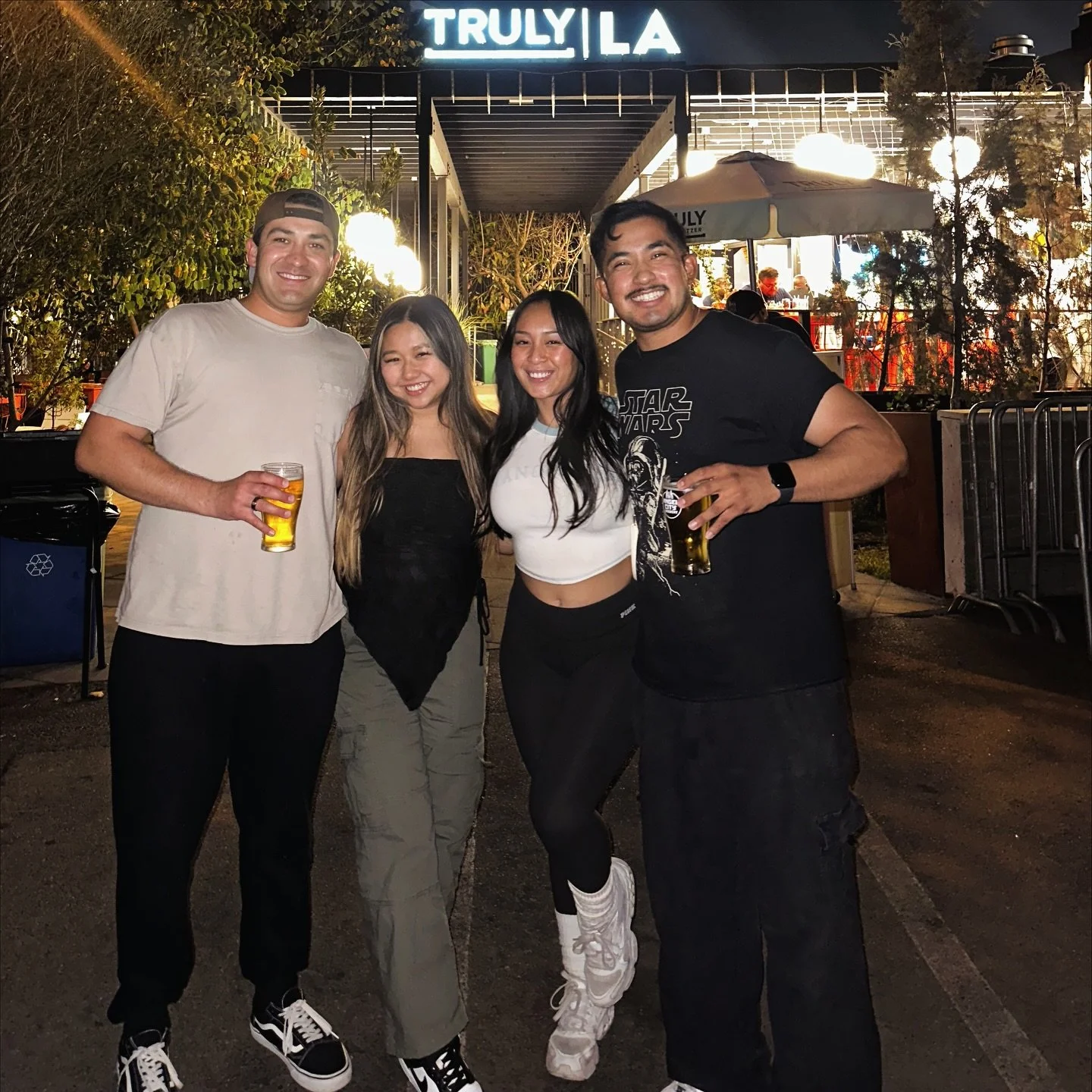 Should I DJ at @trulyla_ and then a FESTIVAL Next or am I just dreaming to BIG?
