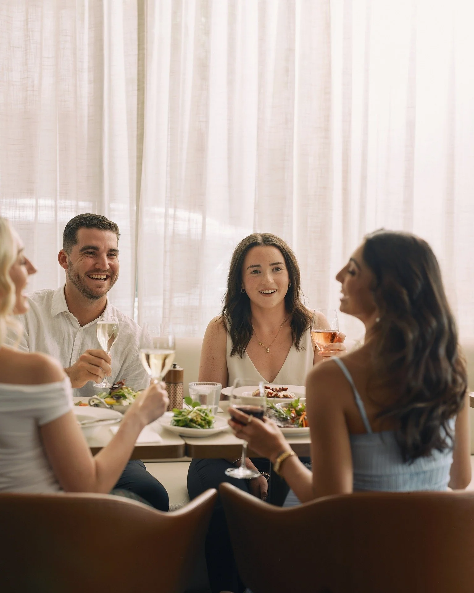 weekend lunches are made to be savoured. 🍽️

Settle in, sip something good and enjoy the best of Tempo Kitchen &amp; Bar.

Book your table today, link in bio.

_______

Open daily for breakfast, lunch &amp; dinner.
Opening hours on website.
Booking 