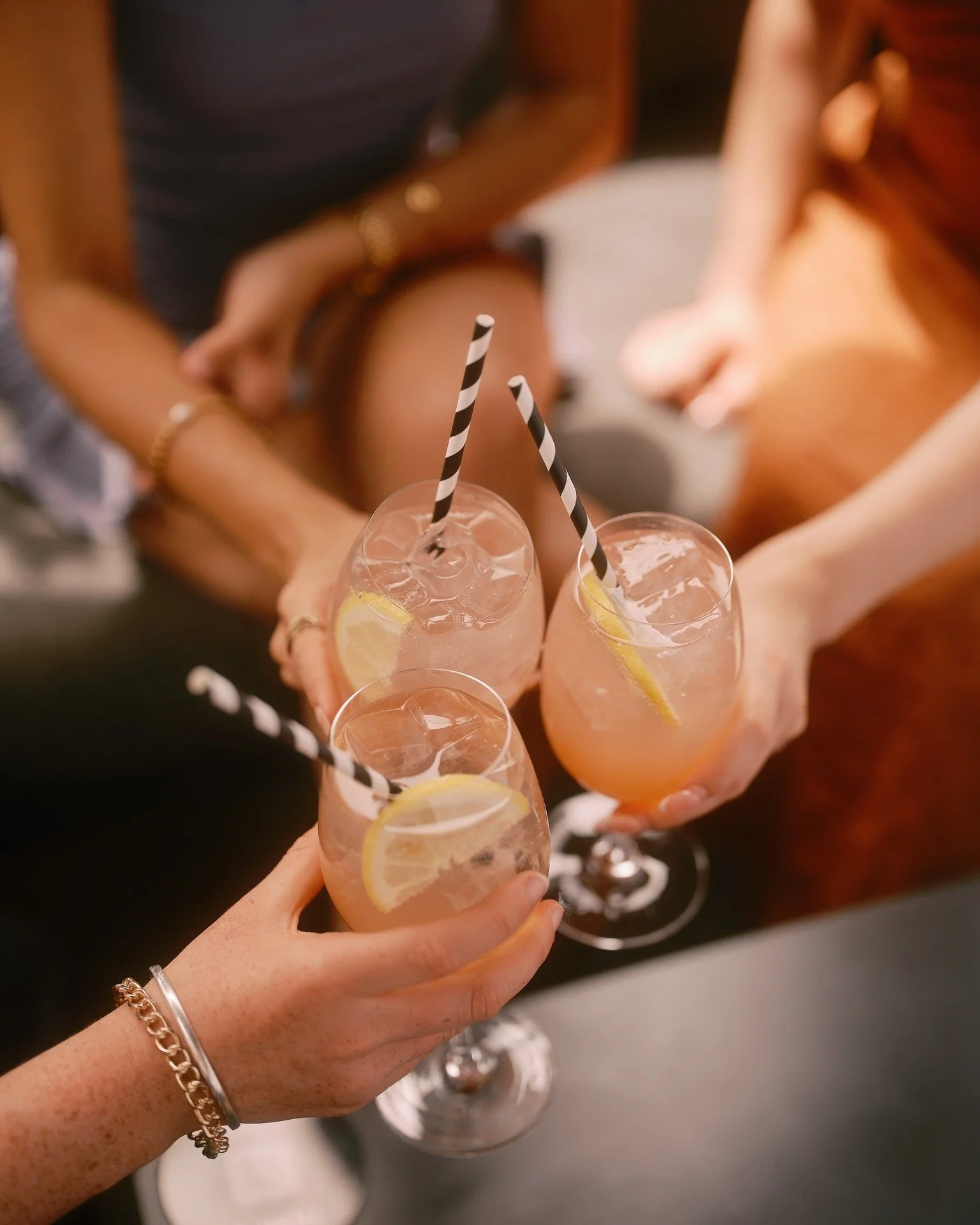 Bottomless mimosas + Easter brunch? Say less. 🥂🐣

Last chance to book your Easter Sunday brunch at Tempo Kitchen and Bar.

Think hot cross buns fresh from the oven, artisan pastries, classic breakfast favourites, plus a generous Easter feast with r