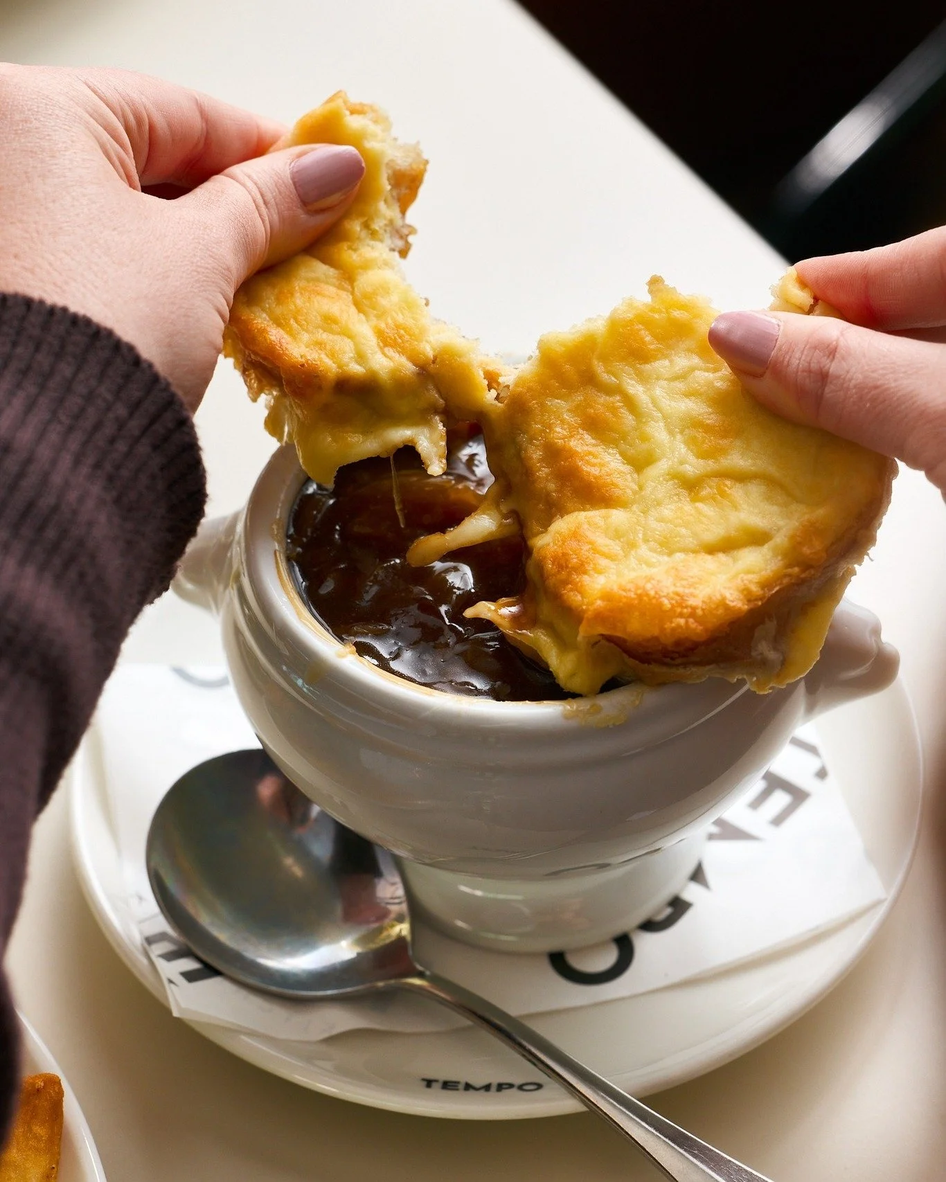 Our weekday lunch special at Tempo is the perfect mid-day pick me up - think French onion soup with cheesy garlic bread and more comforting favourites. 🥣

Choose an entr&eacute;e + main + drink for just $50.

Available Monday&ndash;Friday, 12pm&ndas