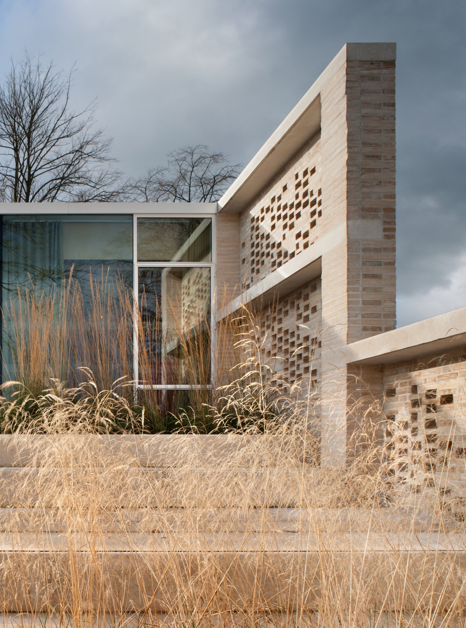 Maggie's Centre — Reiach and Hall Architects
