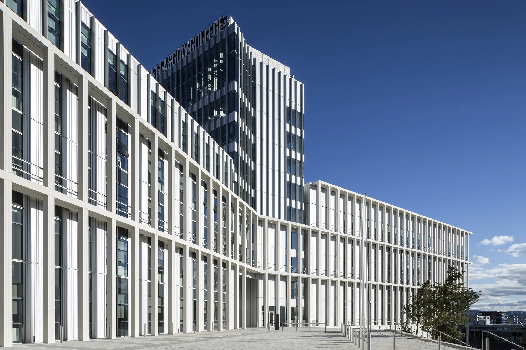 Reiach and Hall Architects — 4021_N327_website.jpg