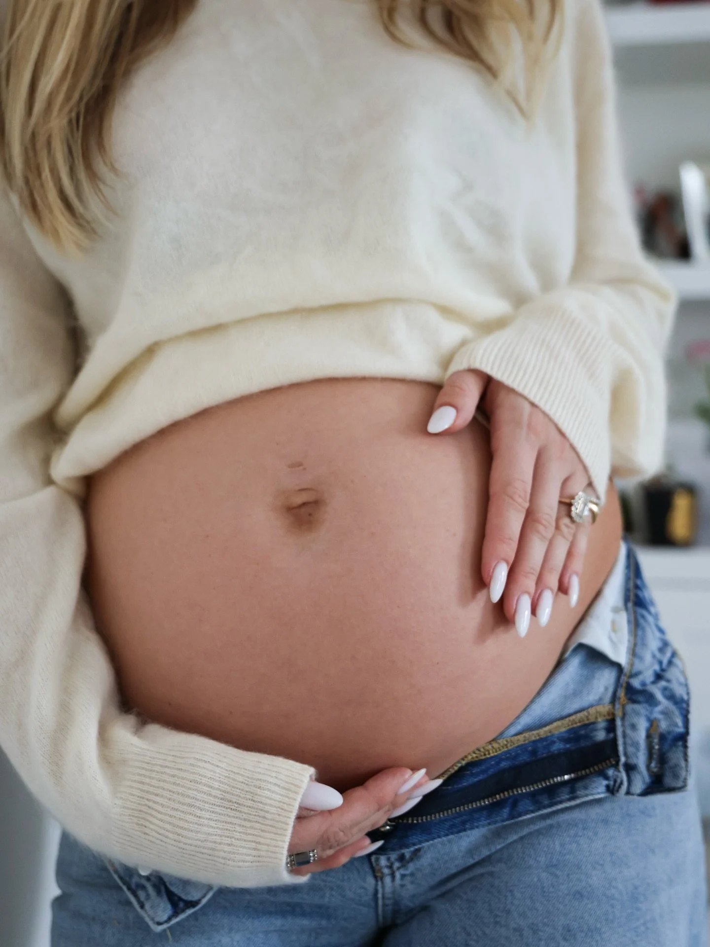 tiny little mystery 💙
.
.
.
Pregnancy Photography 
Maternity Photography 
Motherhood Photography