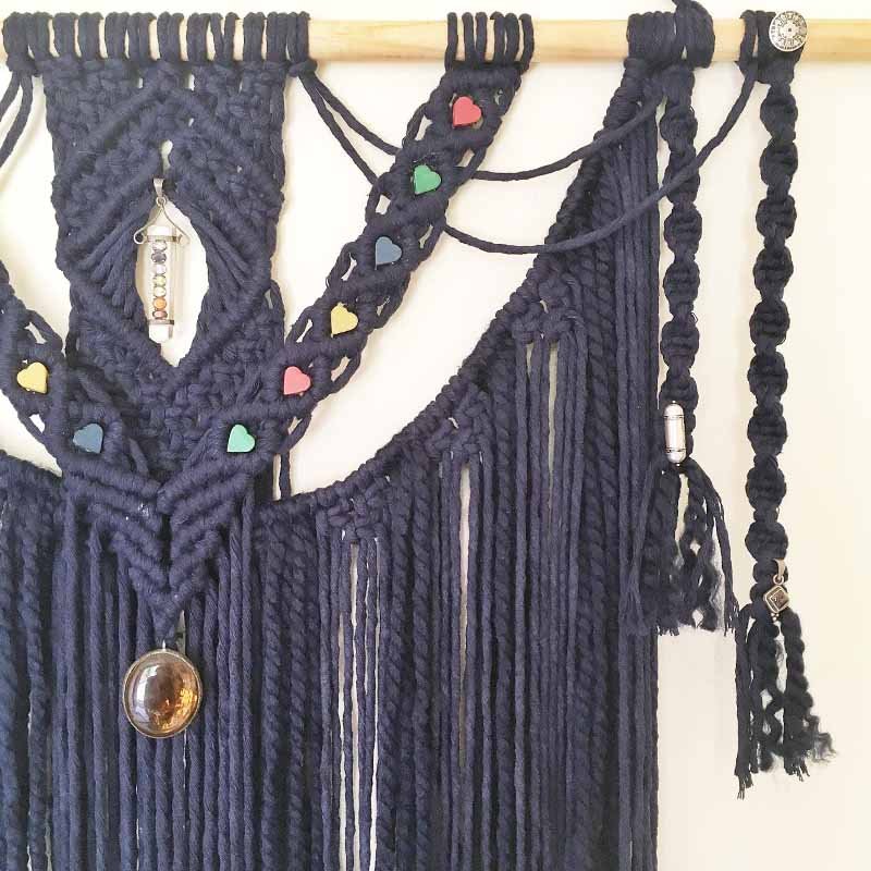 heirloom-macrame-hanging-08.jpg