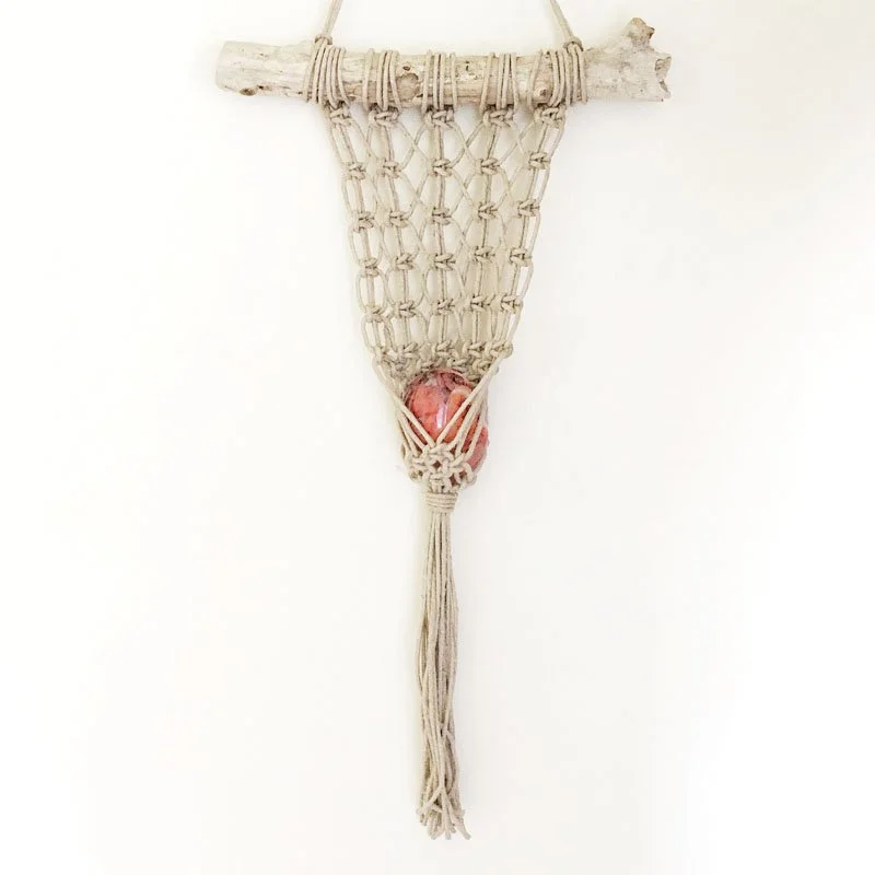 macrame-crystal-hanging-orange-carnelian-03.jpg
