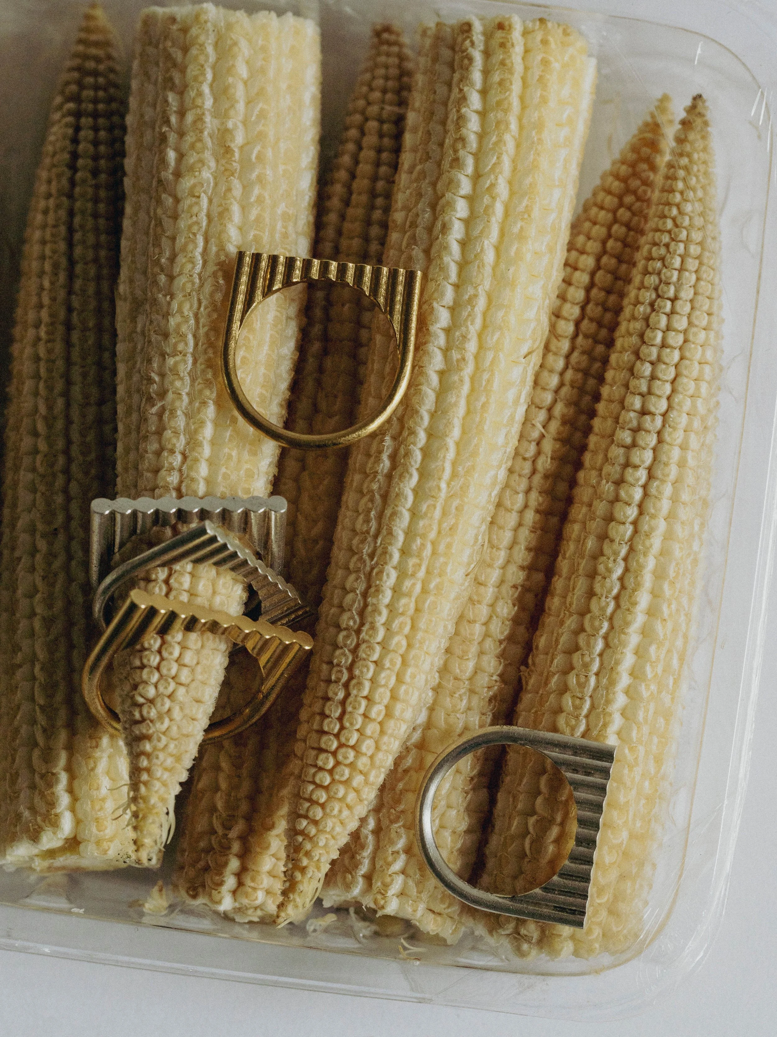 Still Life Fotograf Hamburg, still life photography by Jule Breiert, Hamburg based photographer, Styling Wolfram Neugebauer, Alke Missalla