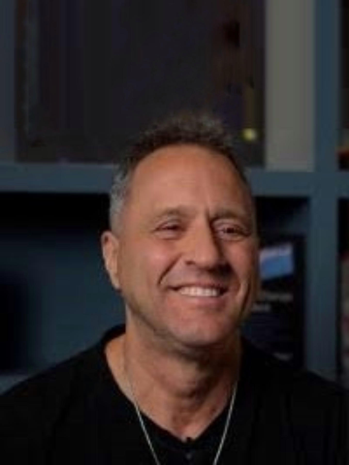 Steve Sapourn