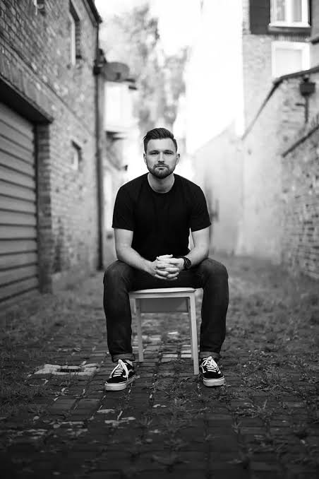 JAMES NEWBY RECORDING FOR BIS RECORDS