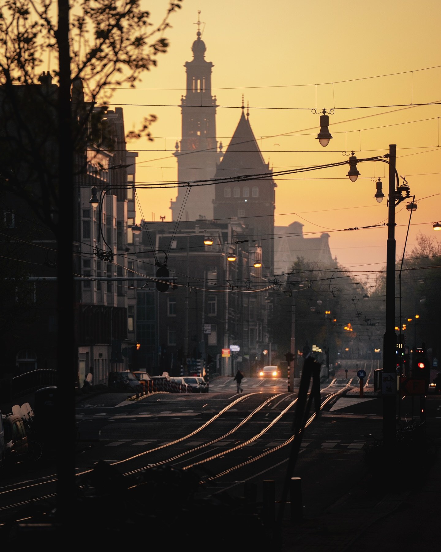 Amsterdam contrast.

#gossebouma #anewlightonamsterdam #streetphotography #straatfotografie #amsterdam