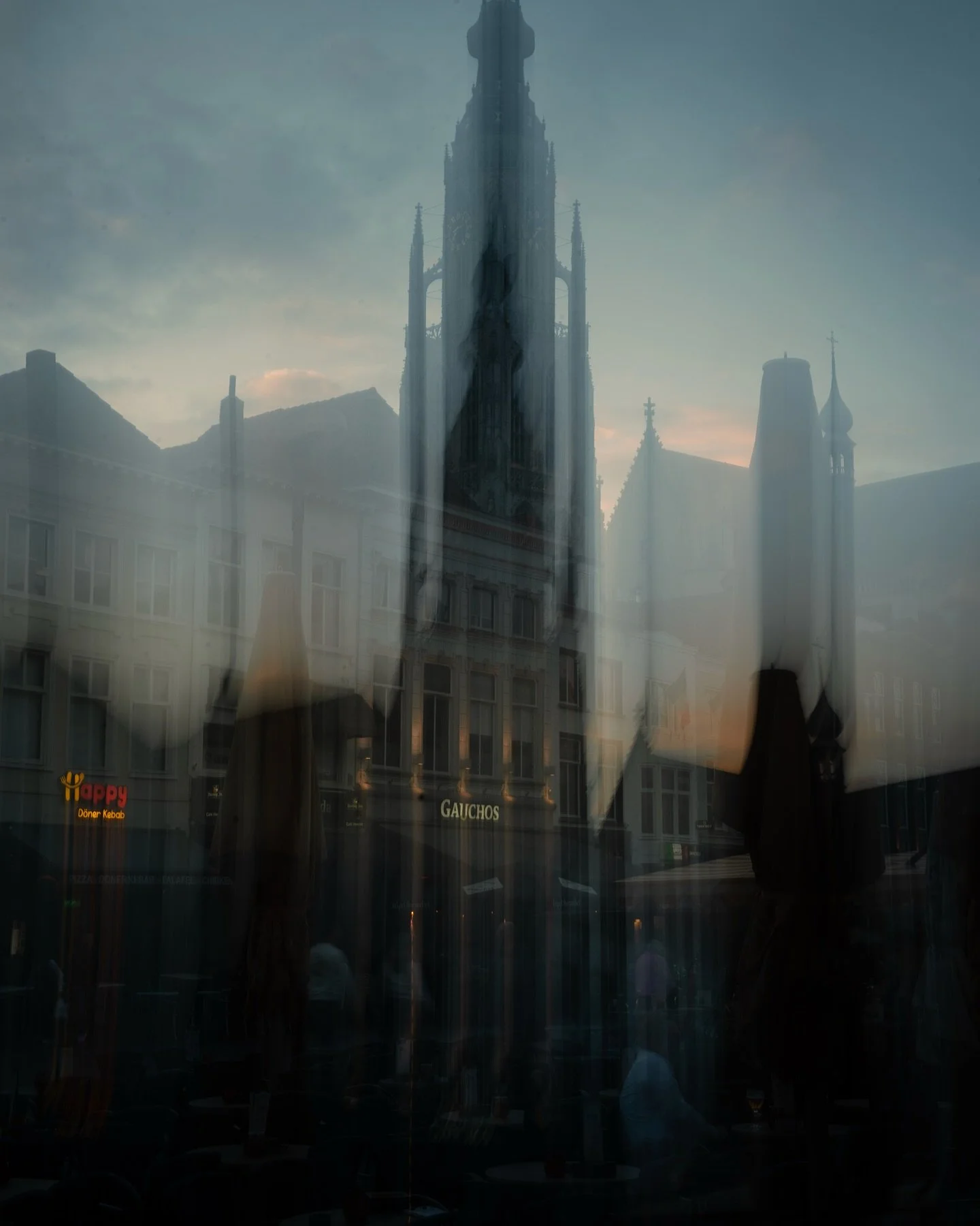 Slow shutters in Breda.

#gossebouma #anewlightonthenetherlands #streetphotography #straatfotografie #slowshutterspeed #breda