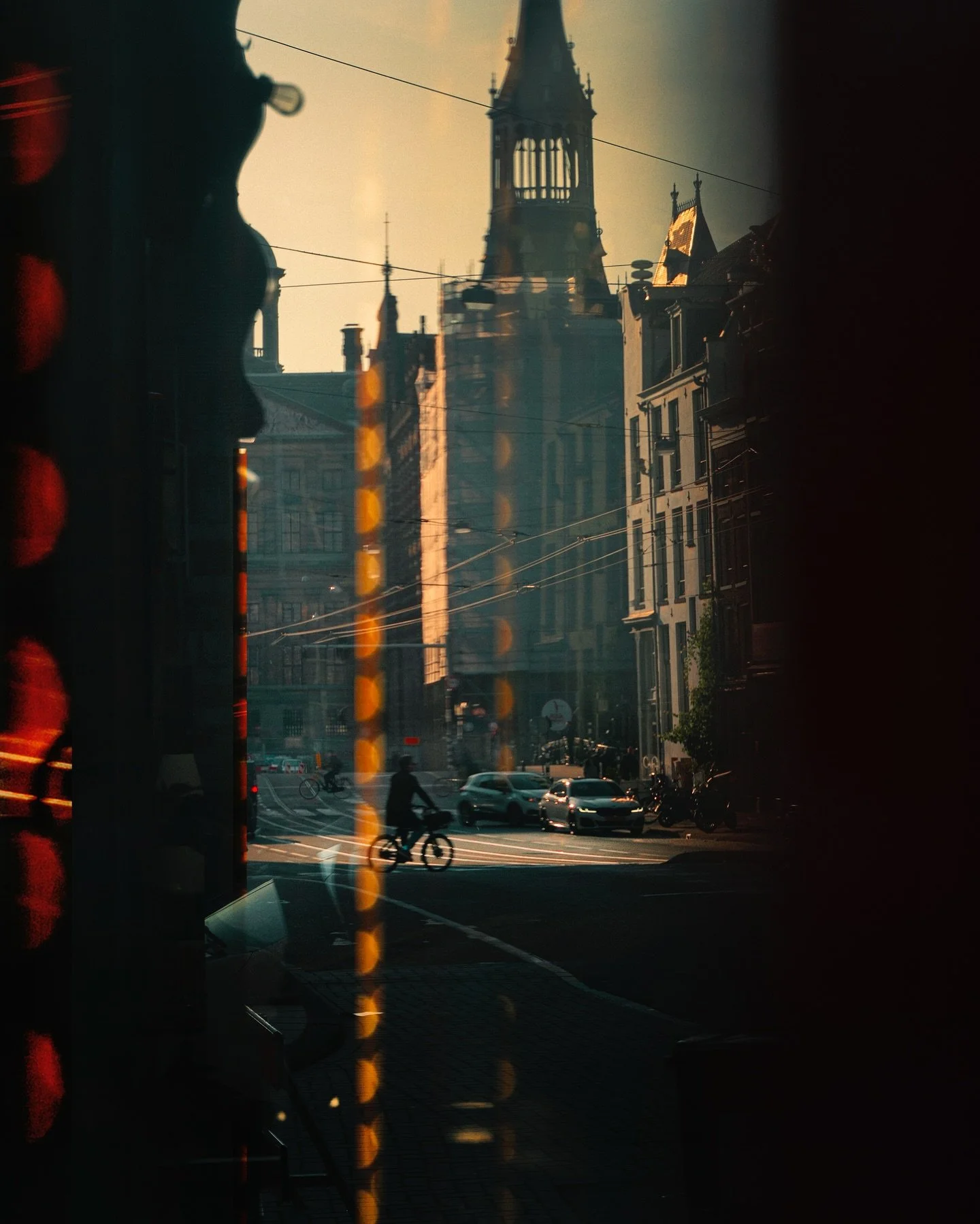 Random reds.

#gossebouma #anewlightonamsterdam #anewlightonthenetherlands #streetphotography #amsterdam