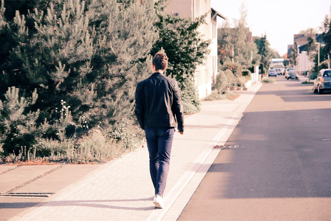 Más allá de las cuatro paredes: Cómo investigar tu próximo vecindario como un experto