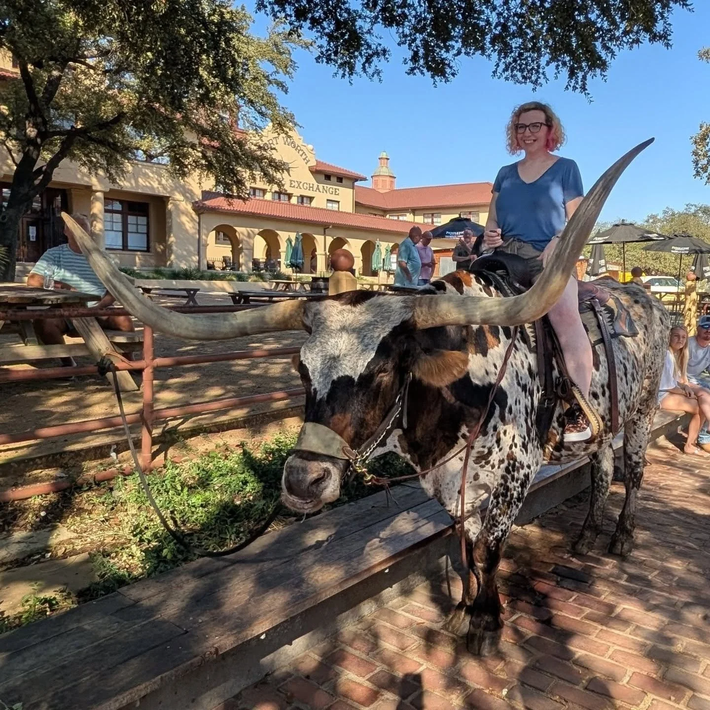 No context Texas
(All paintings sold)

A few pics of a smidge of the amazing people, food and experiences 

Stories and break downs of the paintings incoming 😉

I feel so blessed and still blown away that I got to have this adventure - here's to man