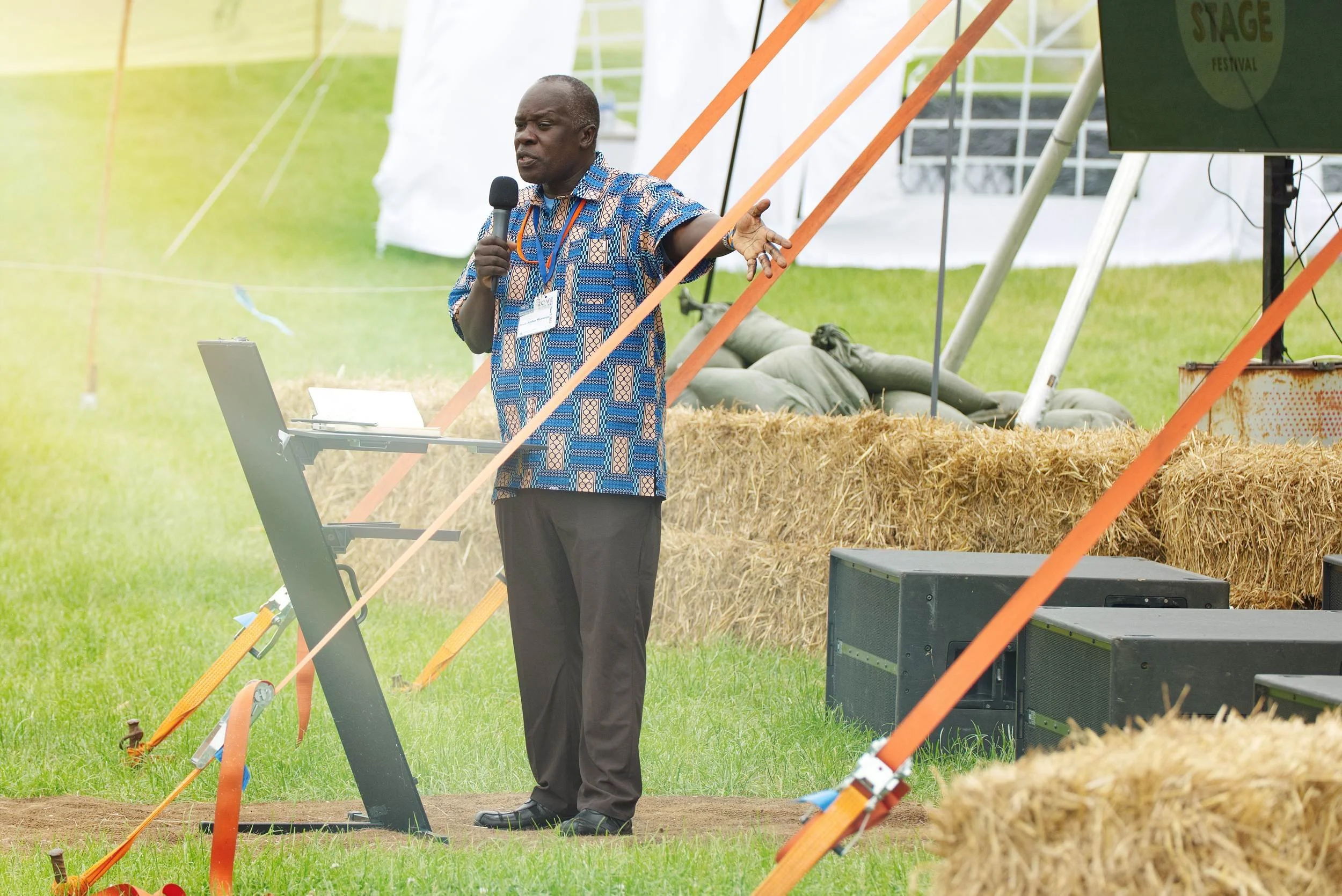 surfstage-festival-2026-speaker-outdoor-stage.jpg