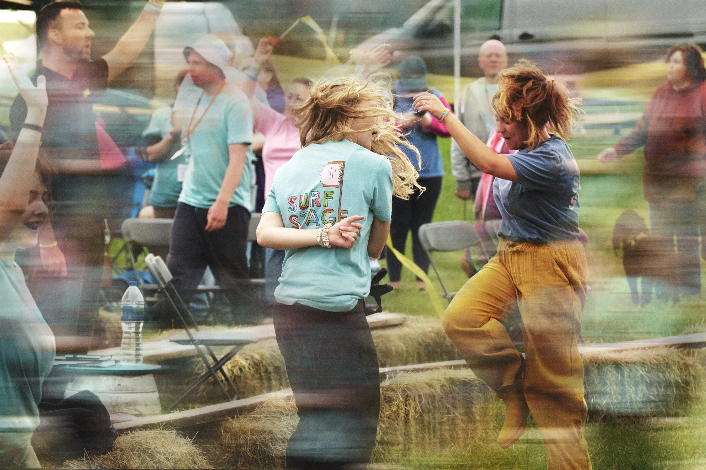 surfstage-festival-2026-crowd-dancing.jpg