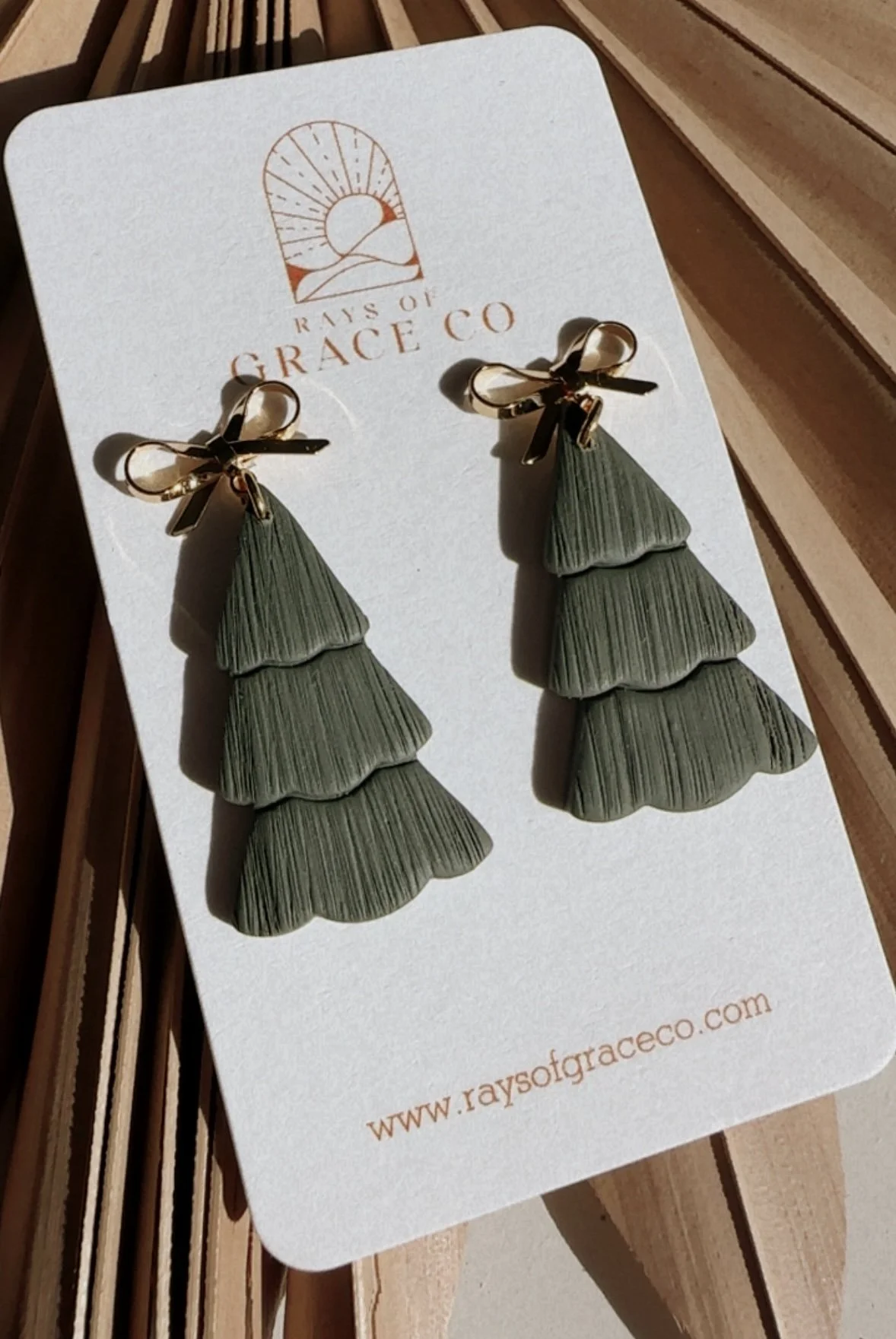 Classic Christmas Tree Earring