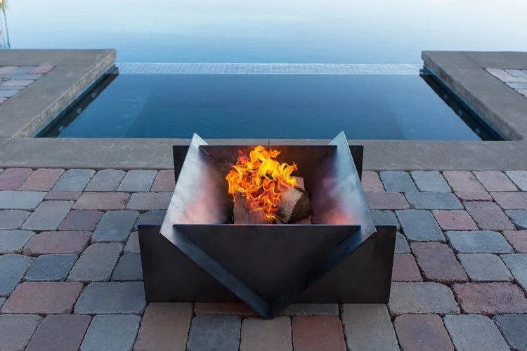Stahl Fire Pit