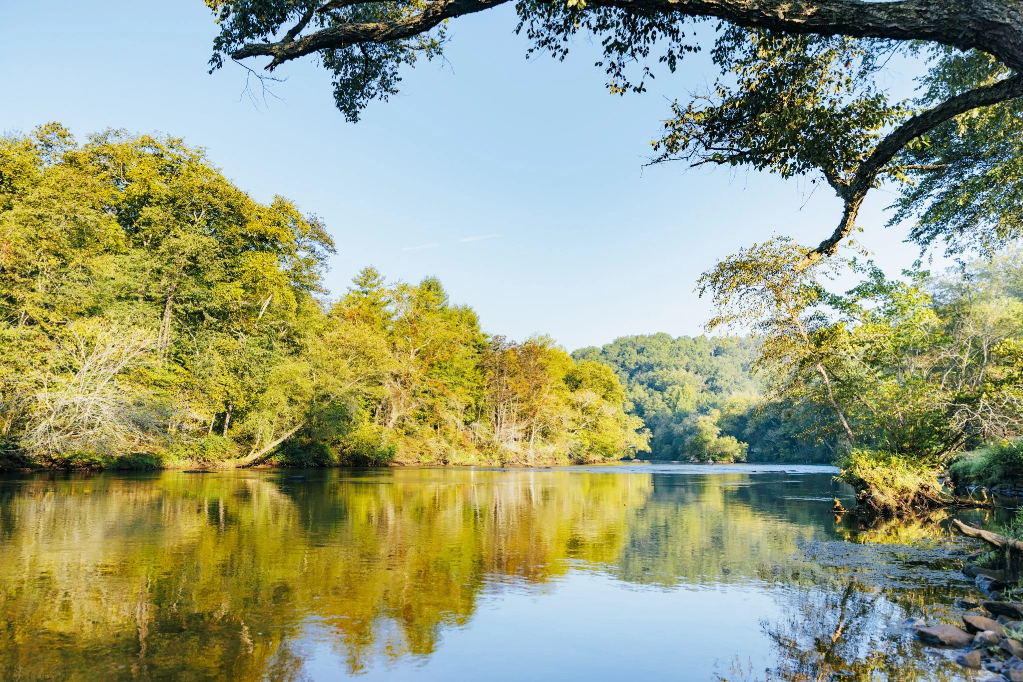 Curtis Switch trout fishing access on the Toccoa River in Blue Ridge, GA