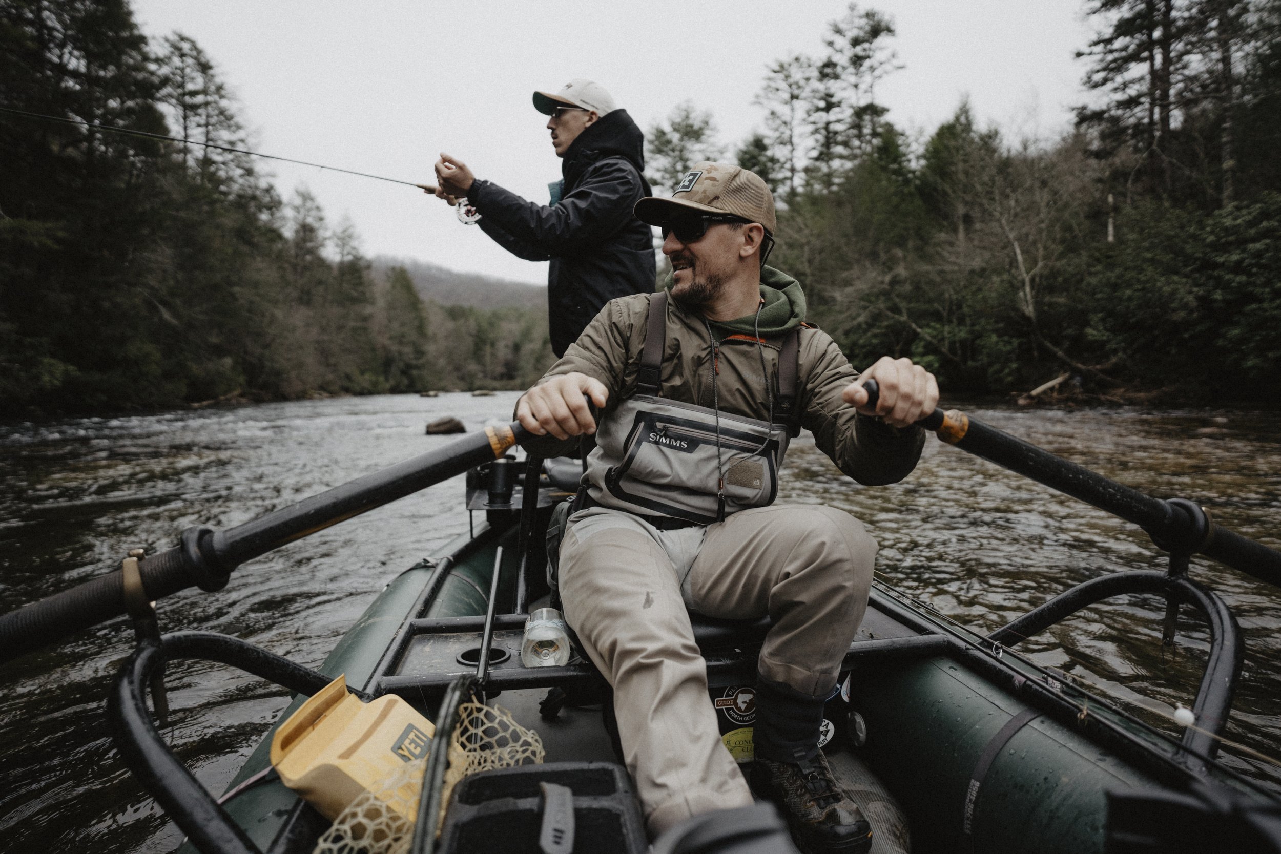 Fly fishing guide floating the Toccoa River near Blue Ridge GA