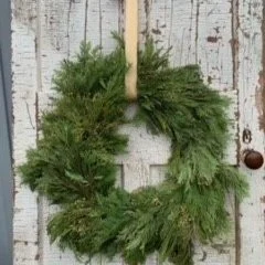 Full pine evergreen wreath