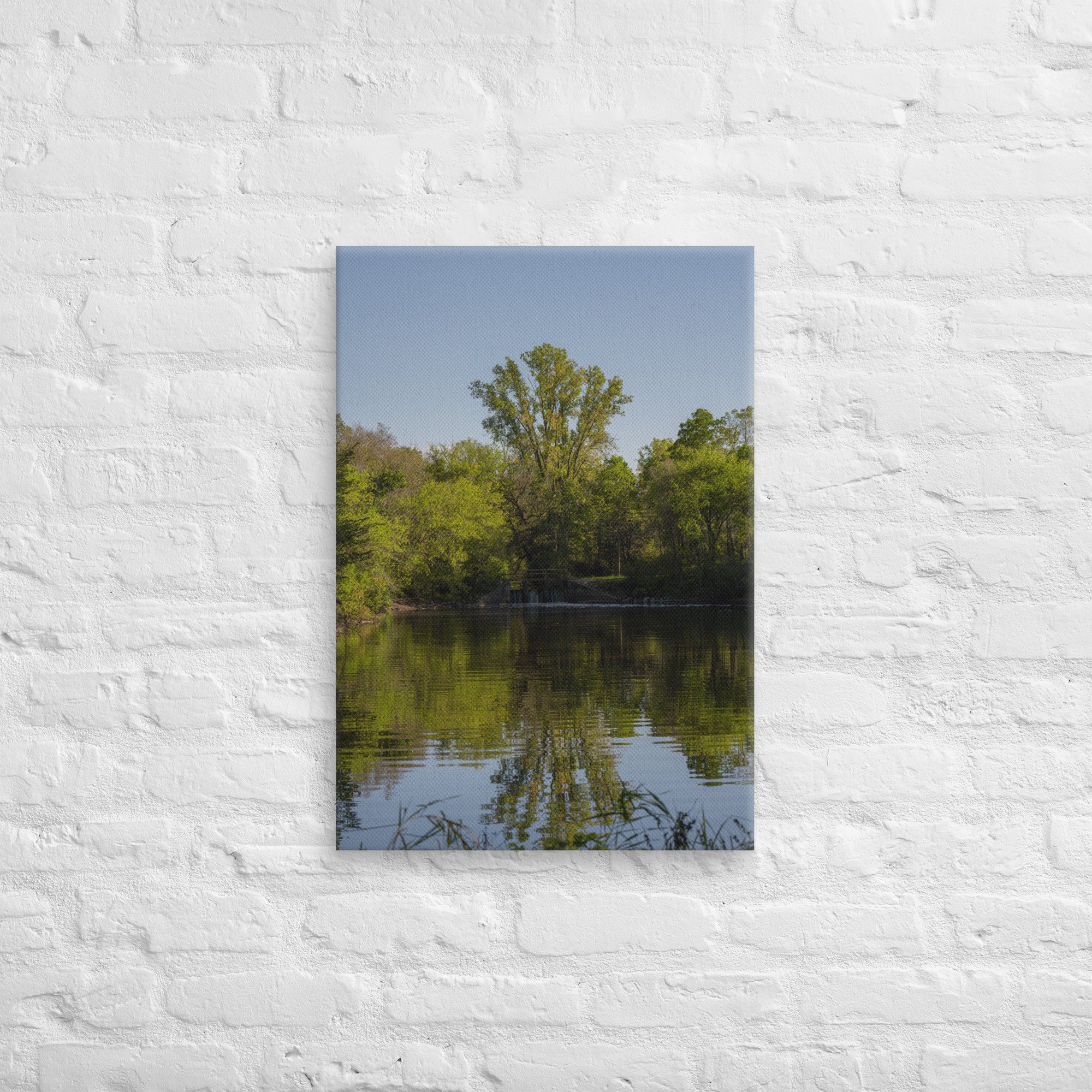canvas-(in)-18x26-front-67206383f0602.jpg