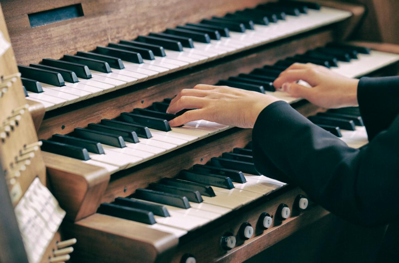 Neighborhood Organ Recital