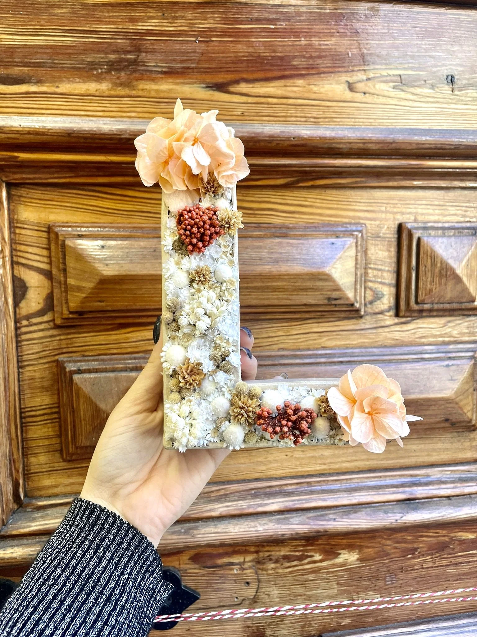 Taller privado de letra con flor preservada Flor de Lava