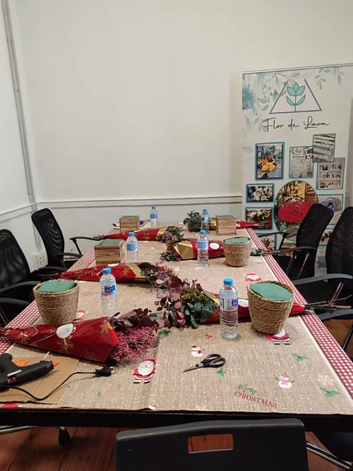 Taller privado de pulsera con flor preservada Flor de Lava